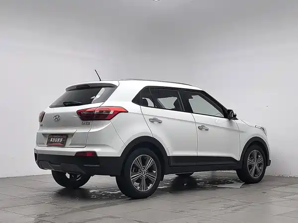 Hyundai ix25 2016