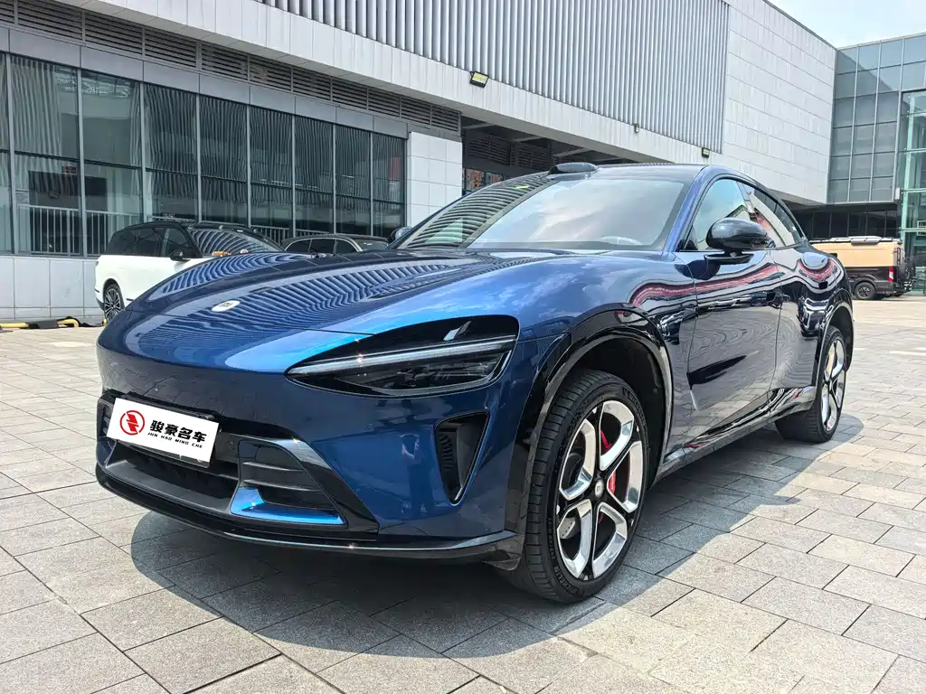 Xiaomi YU7 2025 — фото 1