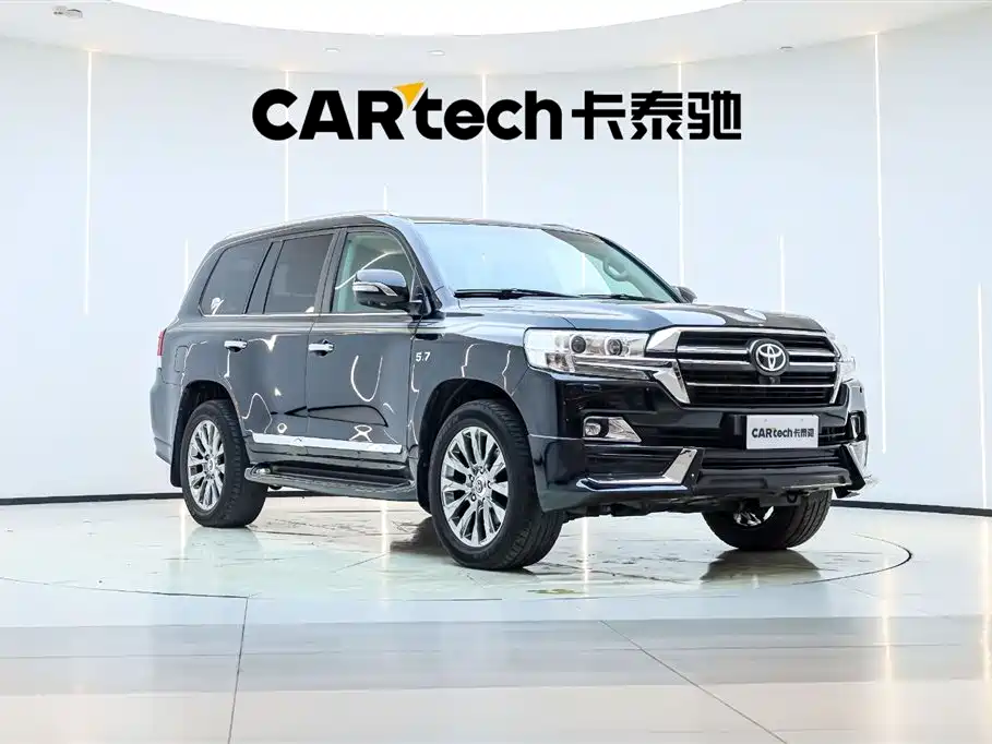 Toyota Land Cruiser 2019 — фото 3