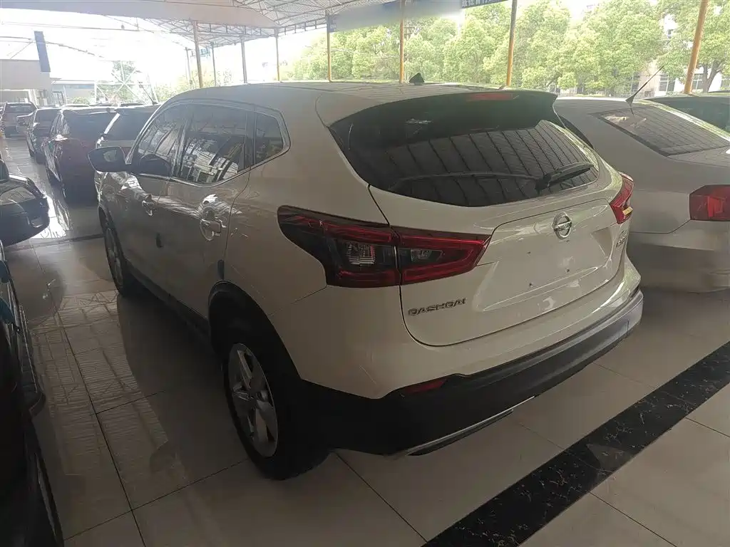 Nissan Qashqai 2021 — фото 8