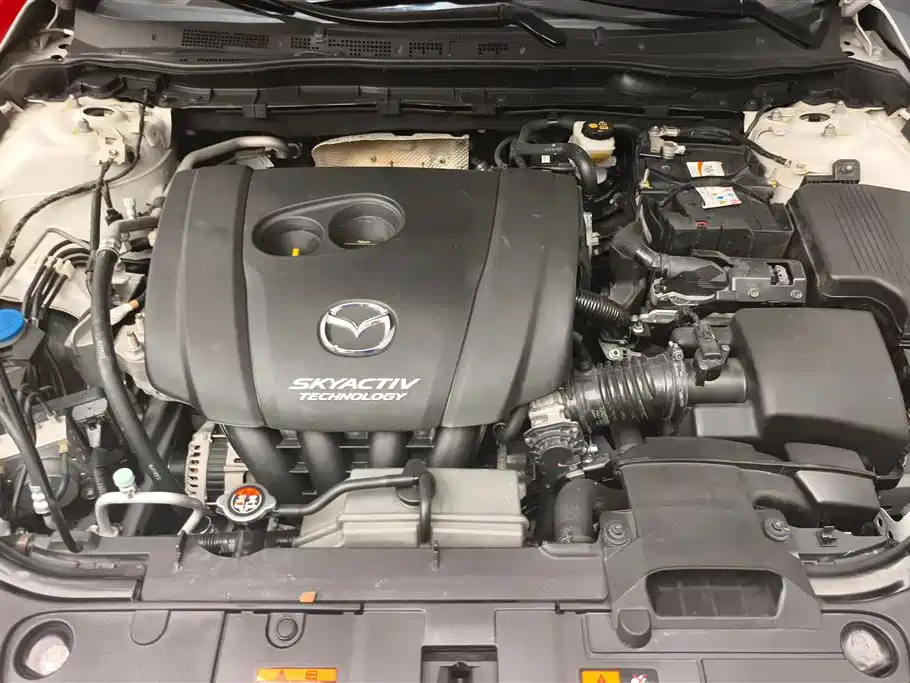 Mazda Atenza 2017 — фото 10