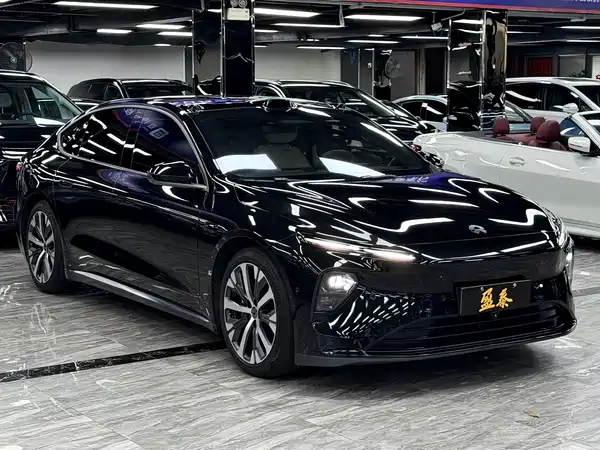 NIO ET7 2022