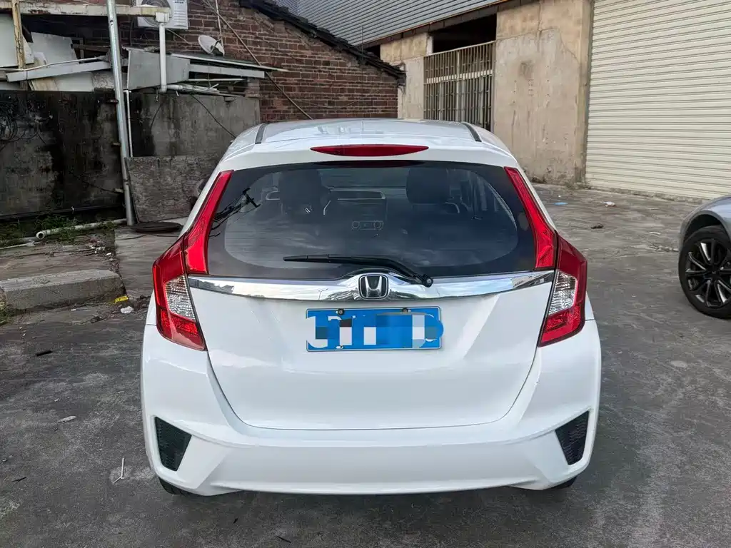 Honda Fit 2015 — фото 8