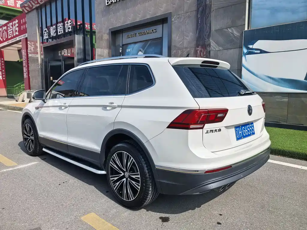 Volkswagen Tiguan L 2018