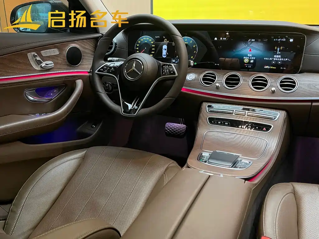 Mercedes-Benz E-Class 2023 — фото 6