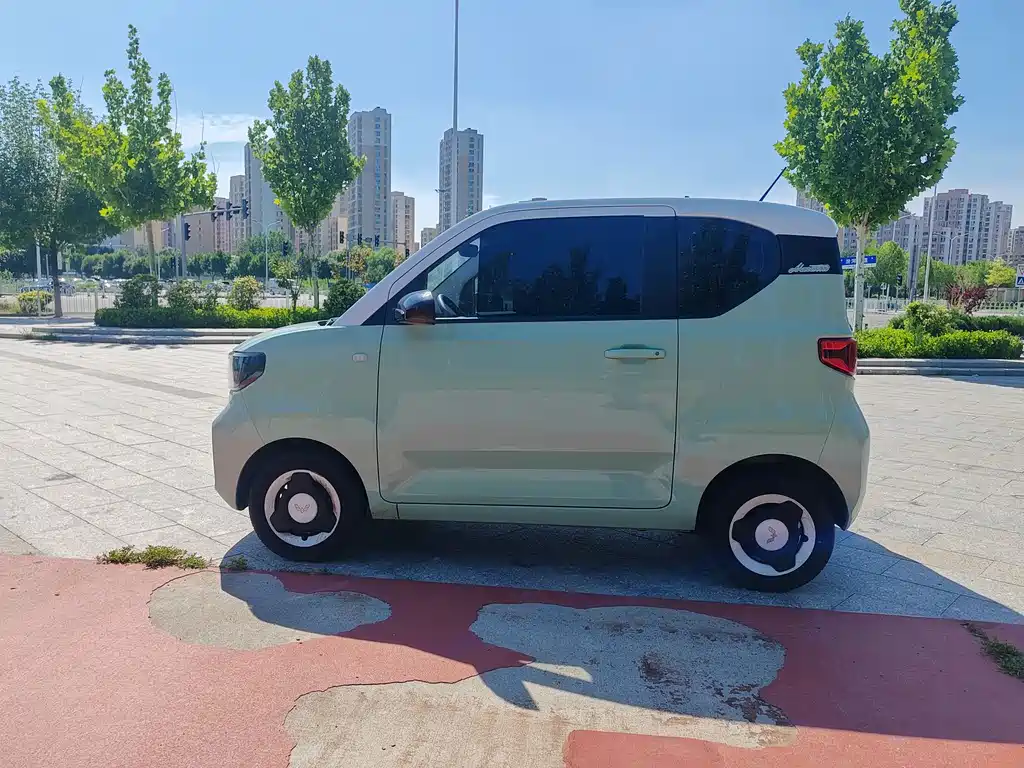 Wuling MINIEV 2021 — фото 8
