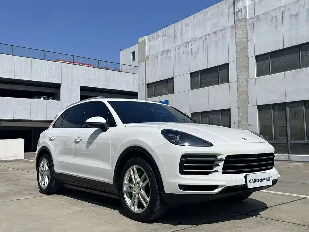 Porsche Cayenne 2020 — фото 3