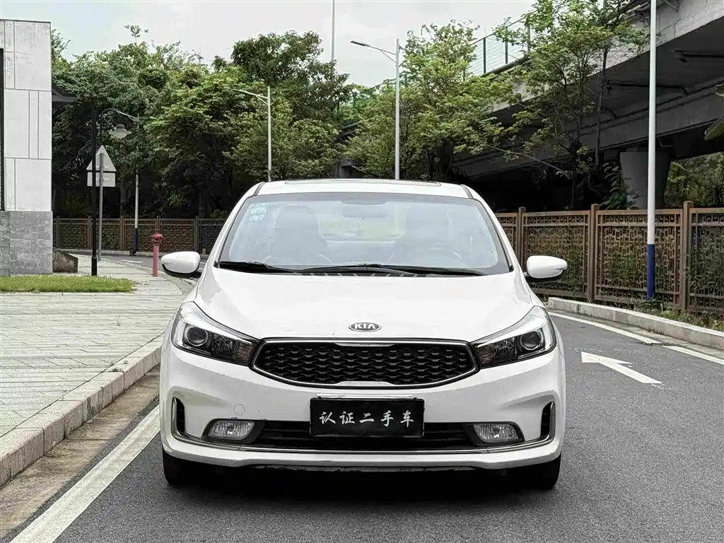 Kia K3 2016