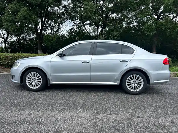 Volkswagen Lavida 2013