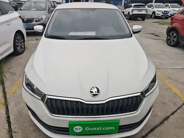 Skoda Rapid 2021