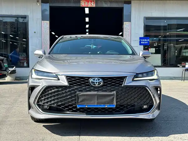 Toyota Avalon 2022