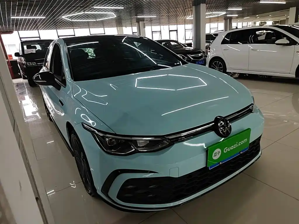Volkswagen Golf 2024