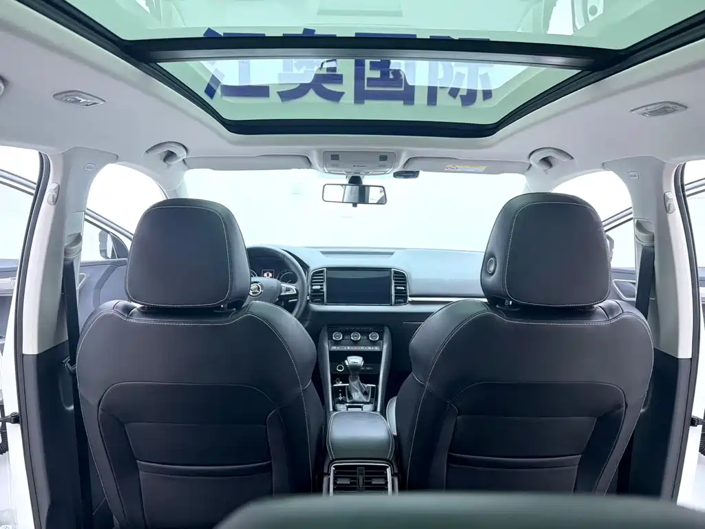 Skoda Karoq 2022 — фото 9