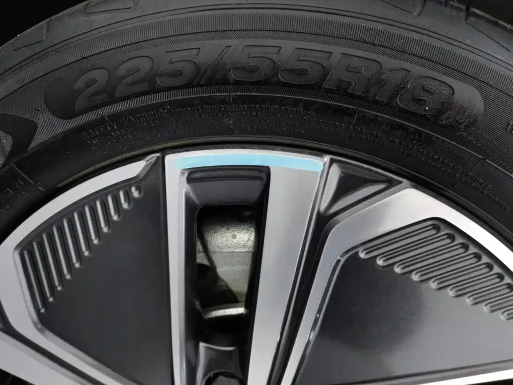 Geely Galaxy Starship 7 2025 — фото 24