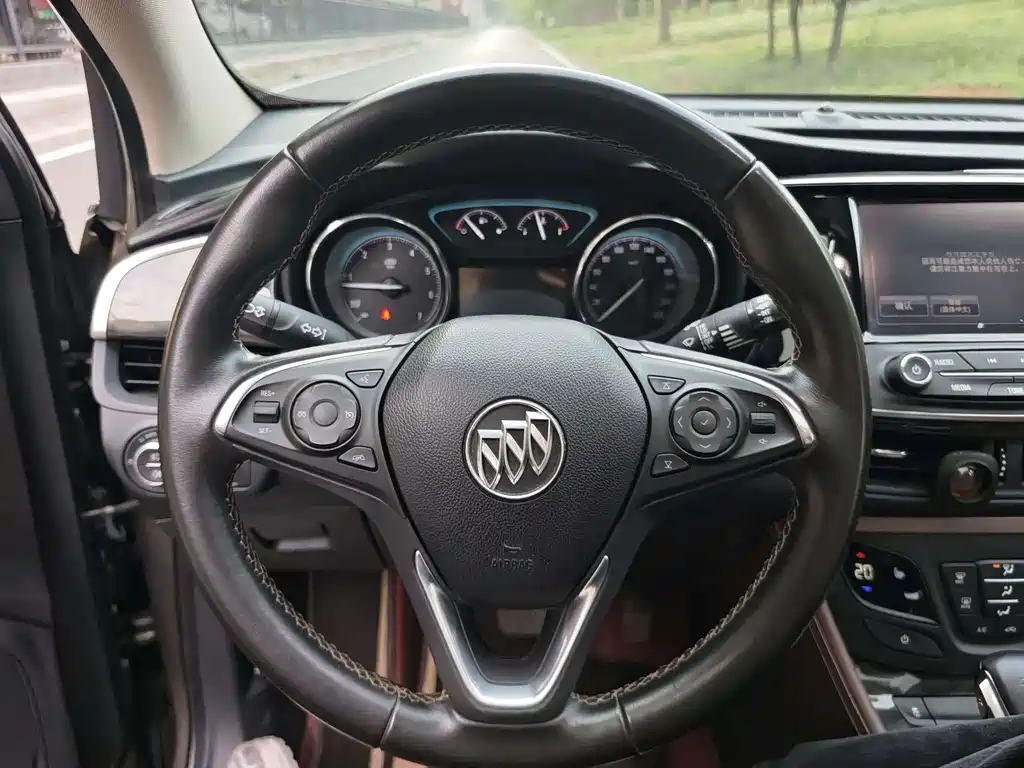 Buick Envision Plus 2015 — фото 15