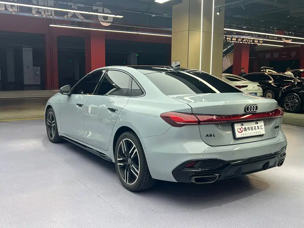 Audi A5L 2025 — фото 17