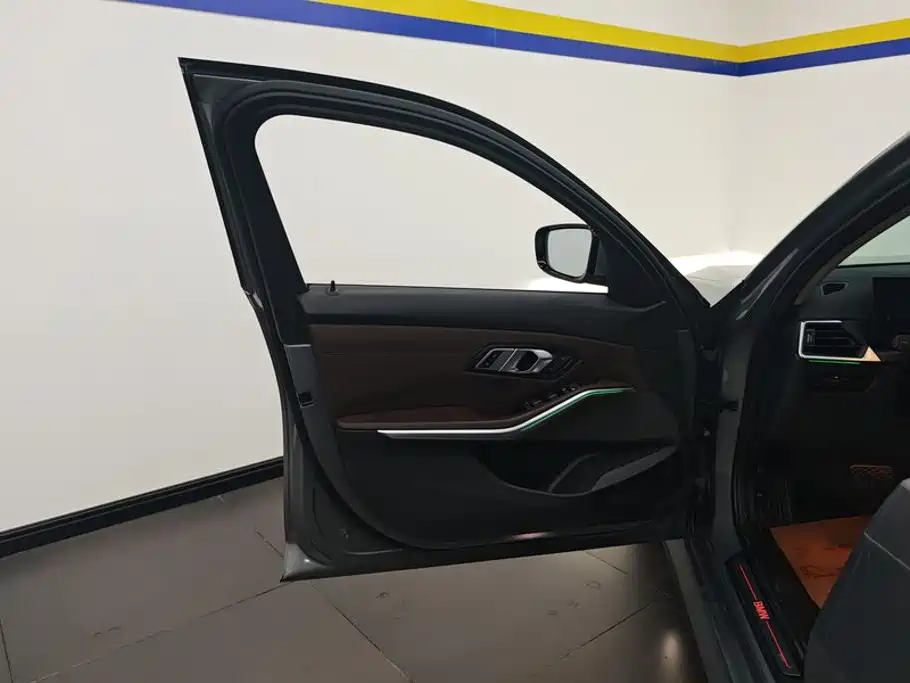 BMW i3 2022