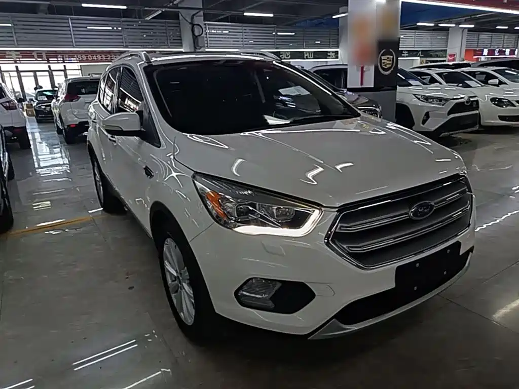 Ford Kuga 2017 — фото 4