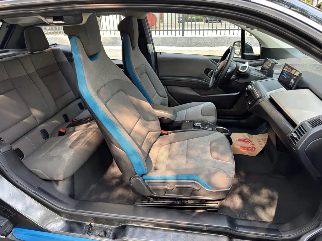 BMW i3 2019 — фото 11