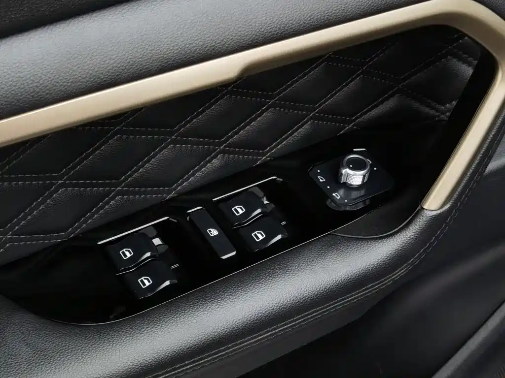 Haval H6 2021 — фото 9