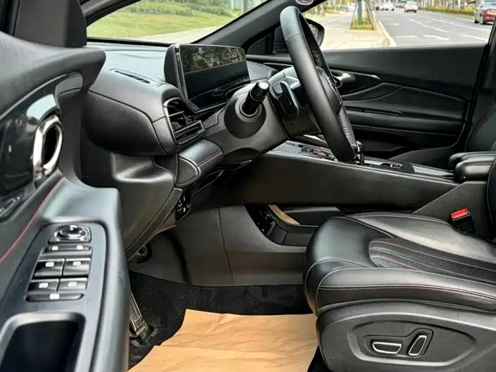 GAC Motor Shadow Leopard 2021 — фото 11