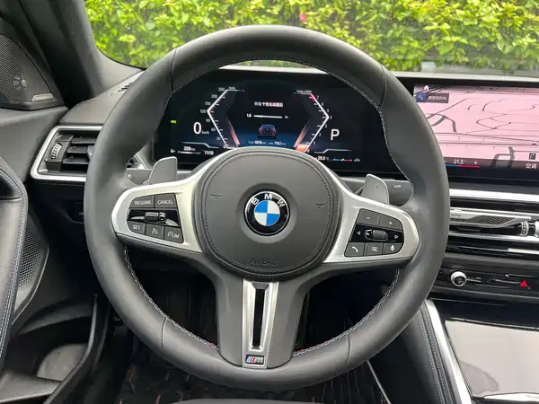 BMW M240i 2023