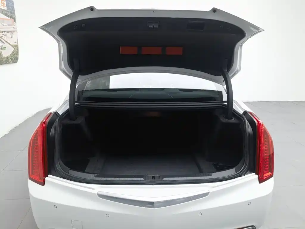 Cadillac ATS-L 2019 — фото 16