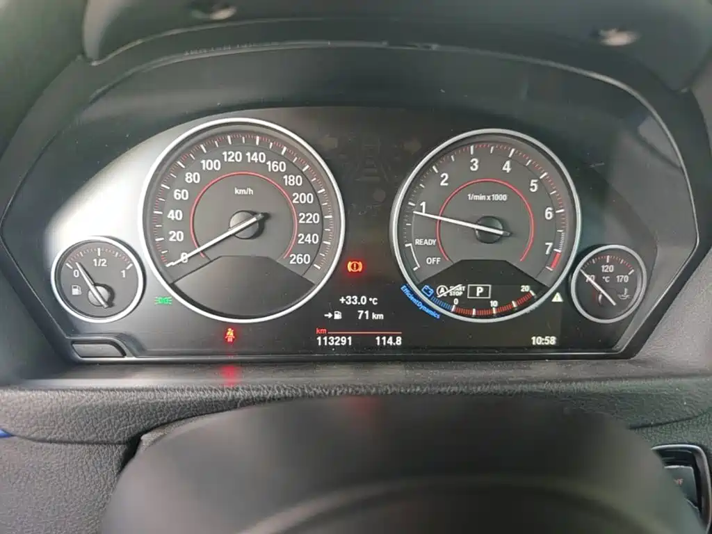 BMW 3 Series GT 2017 — фото 12