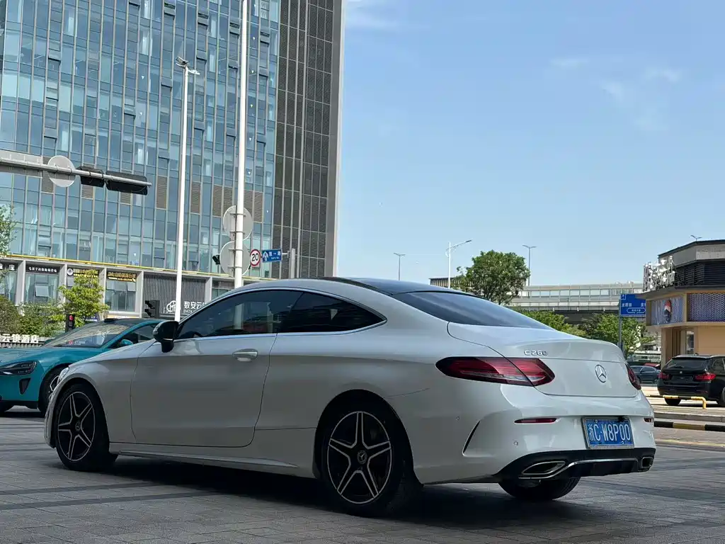Mercedes-Benz C-Class 2019 — фото 8