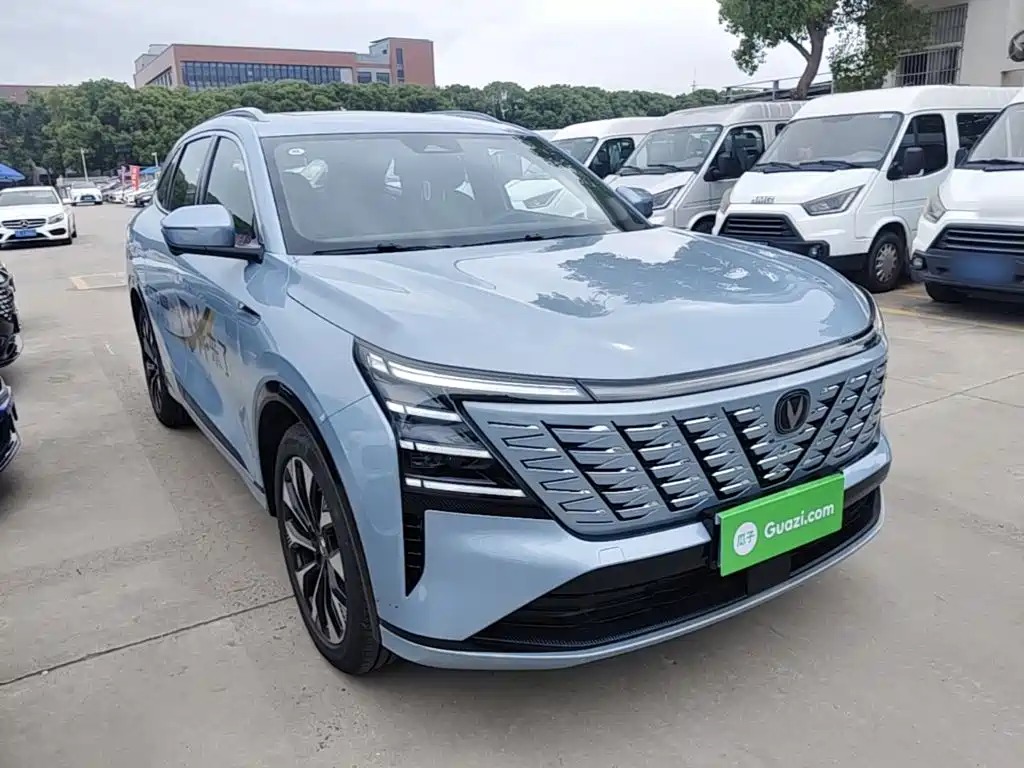 Changan CS75 PLUS 2025 — фото 4