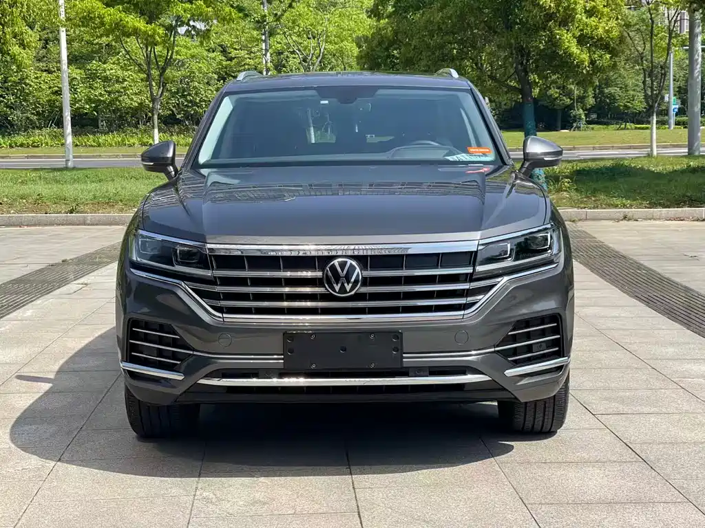 Volkswagen Touareg 2021 — фото 2