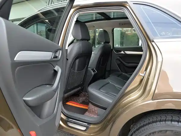 Audi Q3 2015