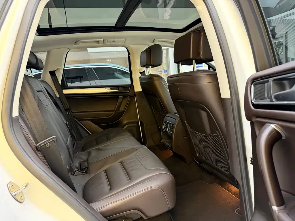 Volkswagen Touareg 2016