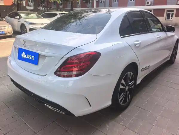 Mercedes-Benz C-Class 2016