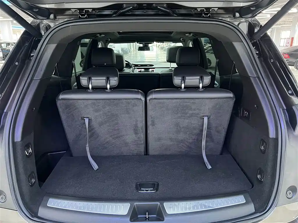 Cadillac XT6 2022 — фото 15