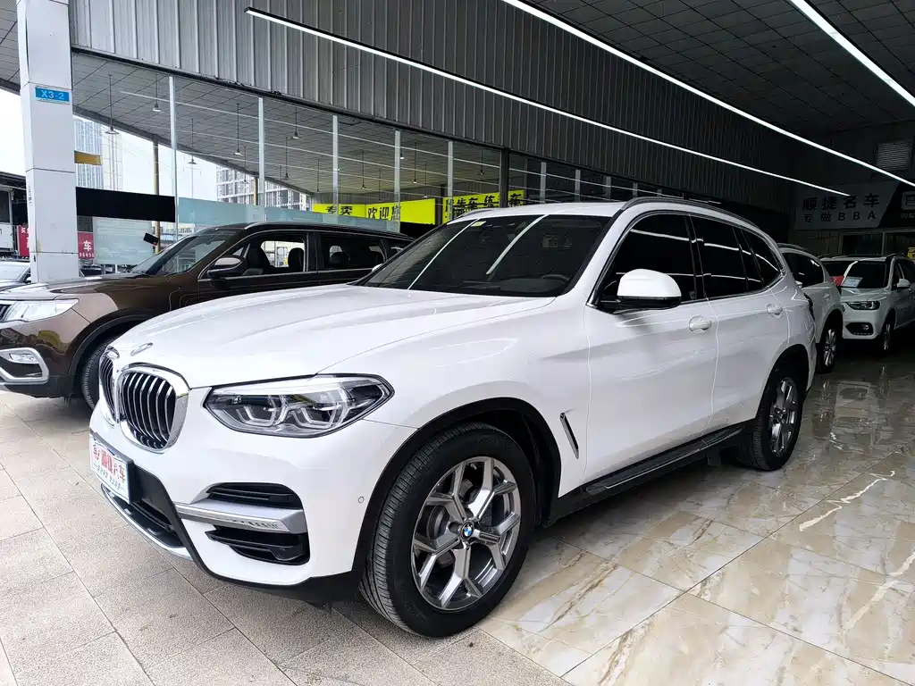 BMW X3 2021 — фото 1