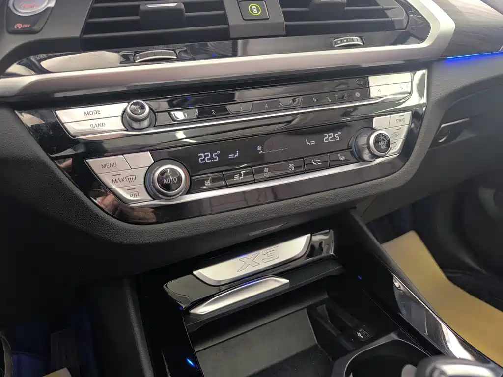 BMW X3 2021 — фото 13