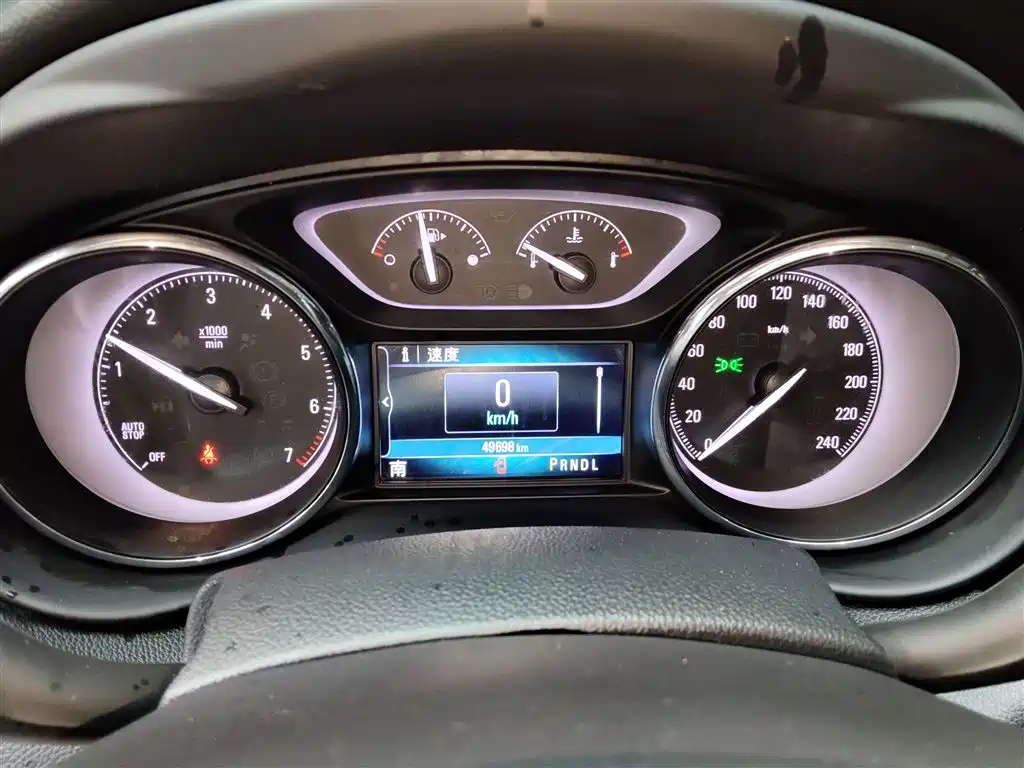 Buick Envision Plus 2019 — фото 12