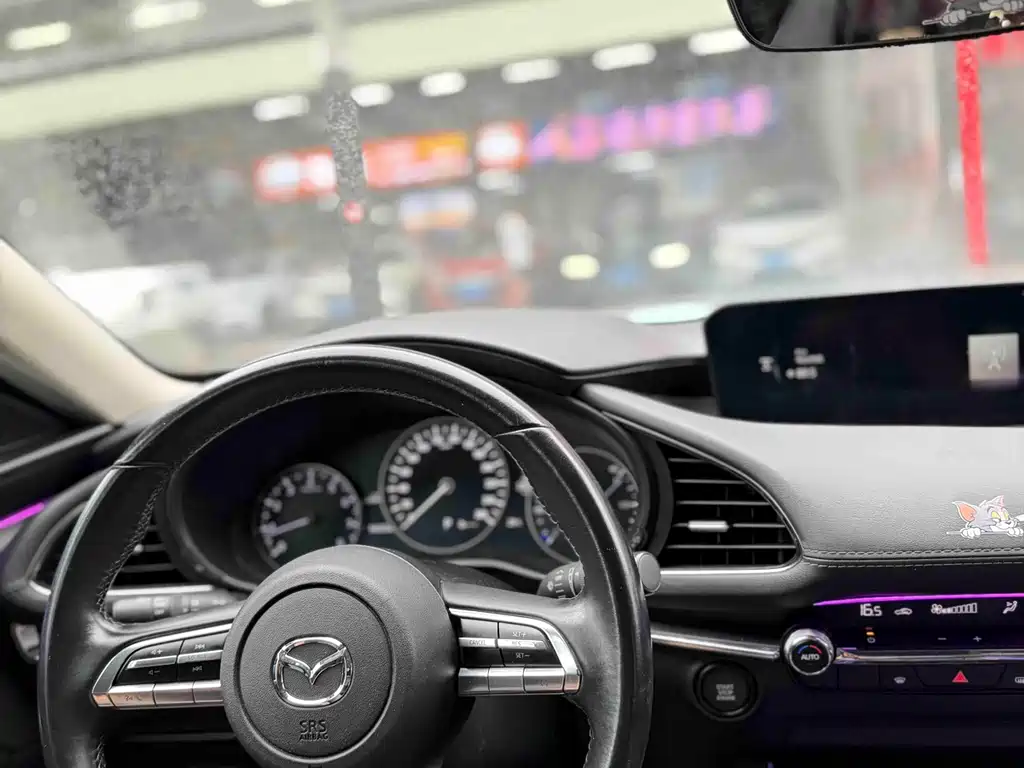 Mazda 3 Axela 2021