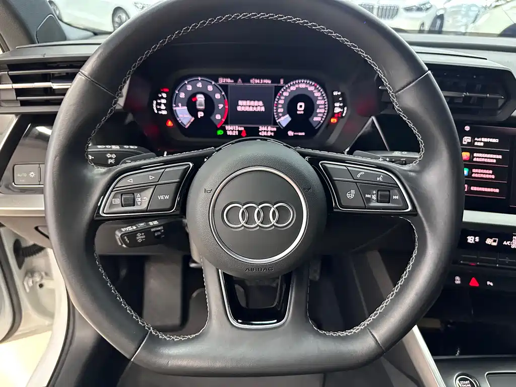 Audi A3 2022 — фото 10