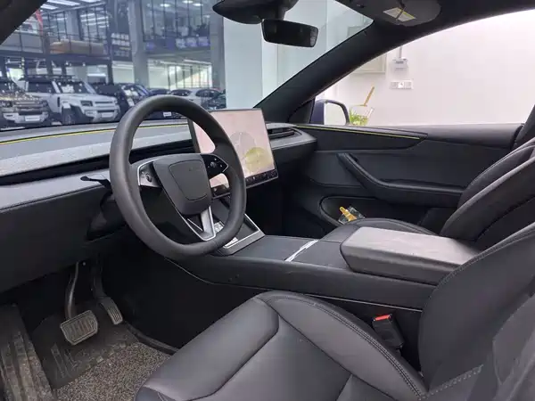 Tesla Model Y 2026