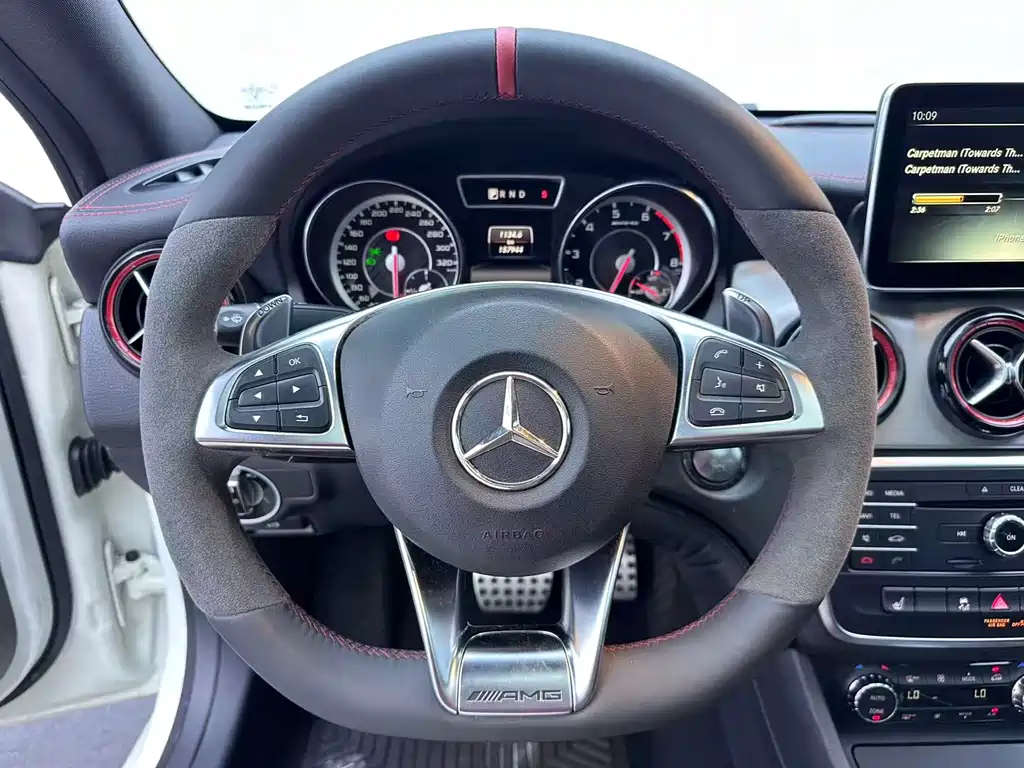 Mercedes-Benz CLA AMG 2015 — фото 6