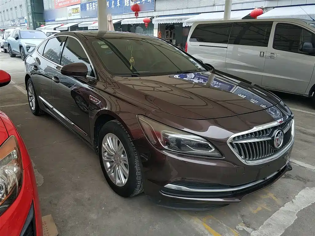 Buick LaCrosse 2018 — фото 22