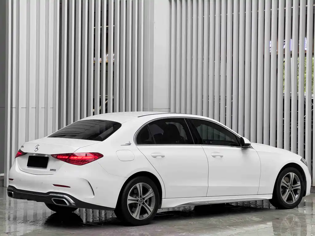 Mercedes-Benz C-Class 2021