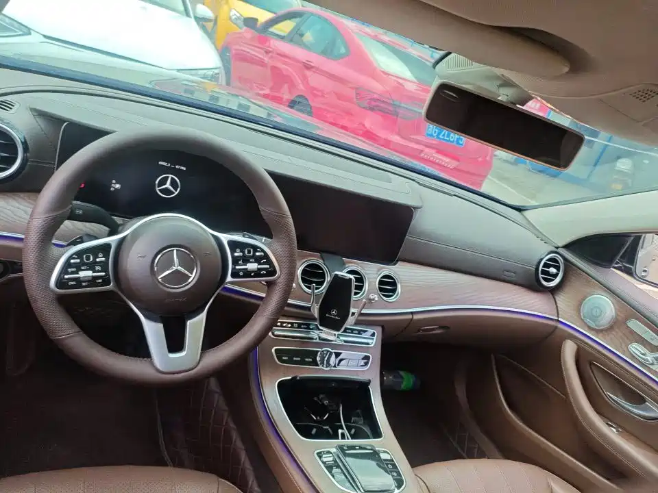 Mercedes-Benz E-Class 2020 — фото 4