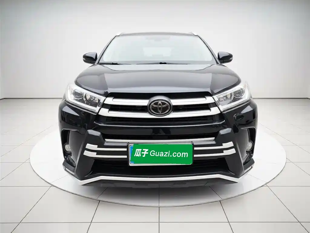 Toyota Highlander 2020 — фото 24
