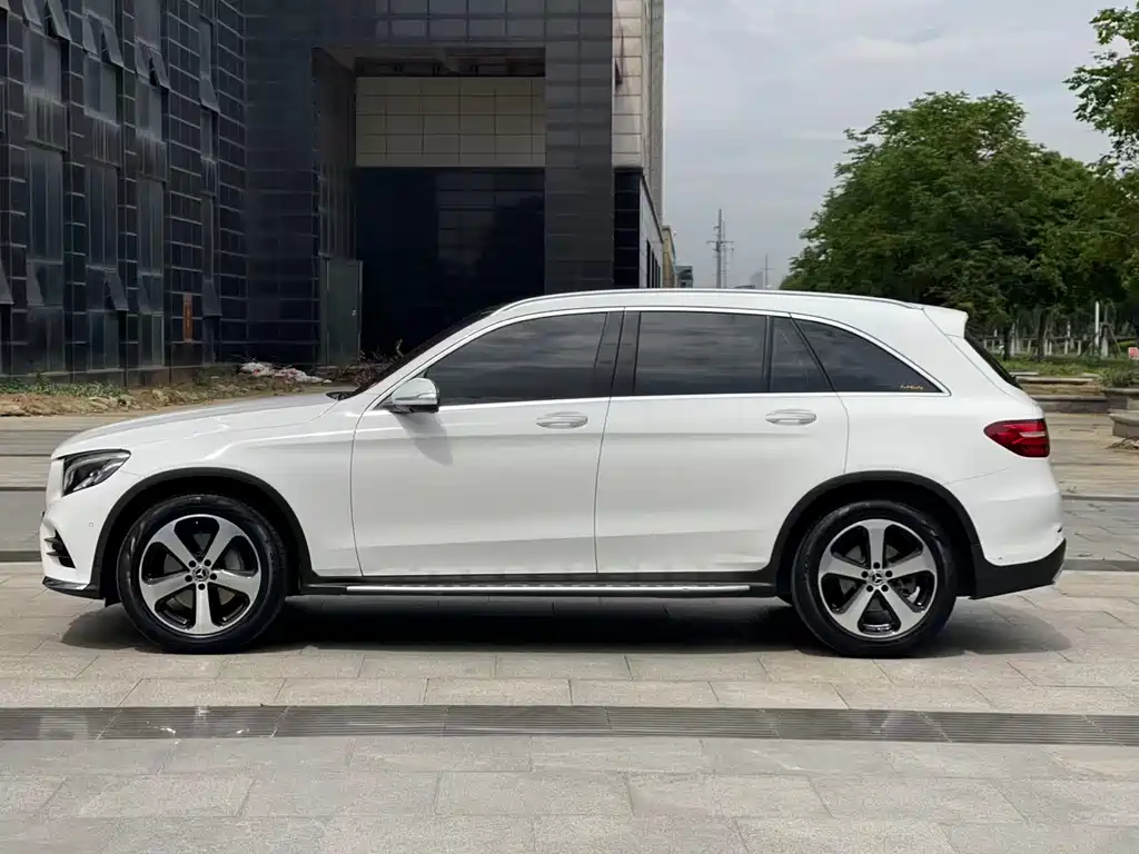 Mercedes-Benz GLC 2019 — фото 7