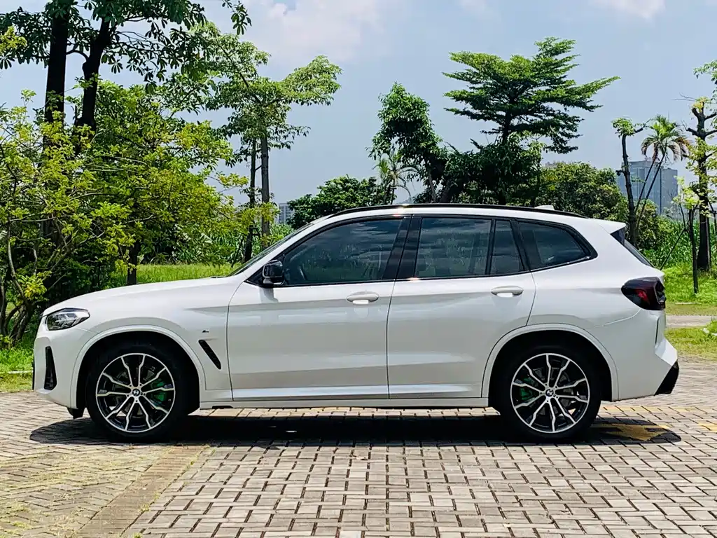 BMW X3 2021