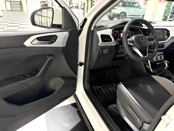 Volkswagen Tacqua 2022