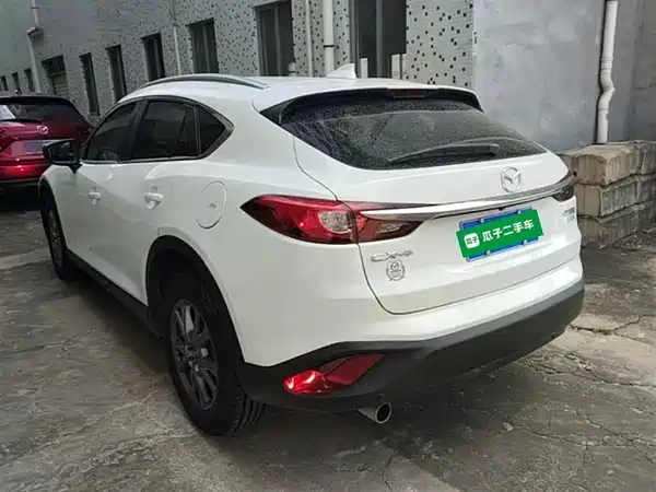 Mazda CX-4 2018